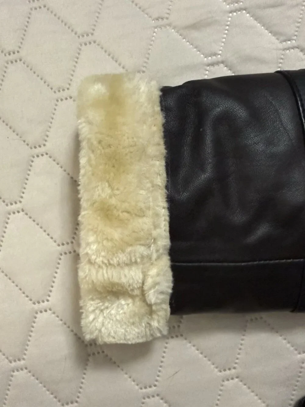 TLC Fashion **note zipper